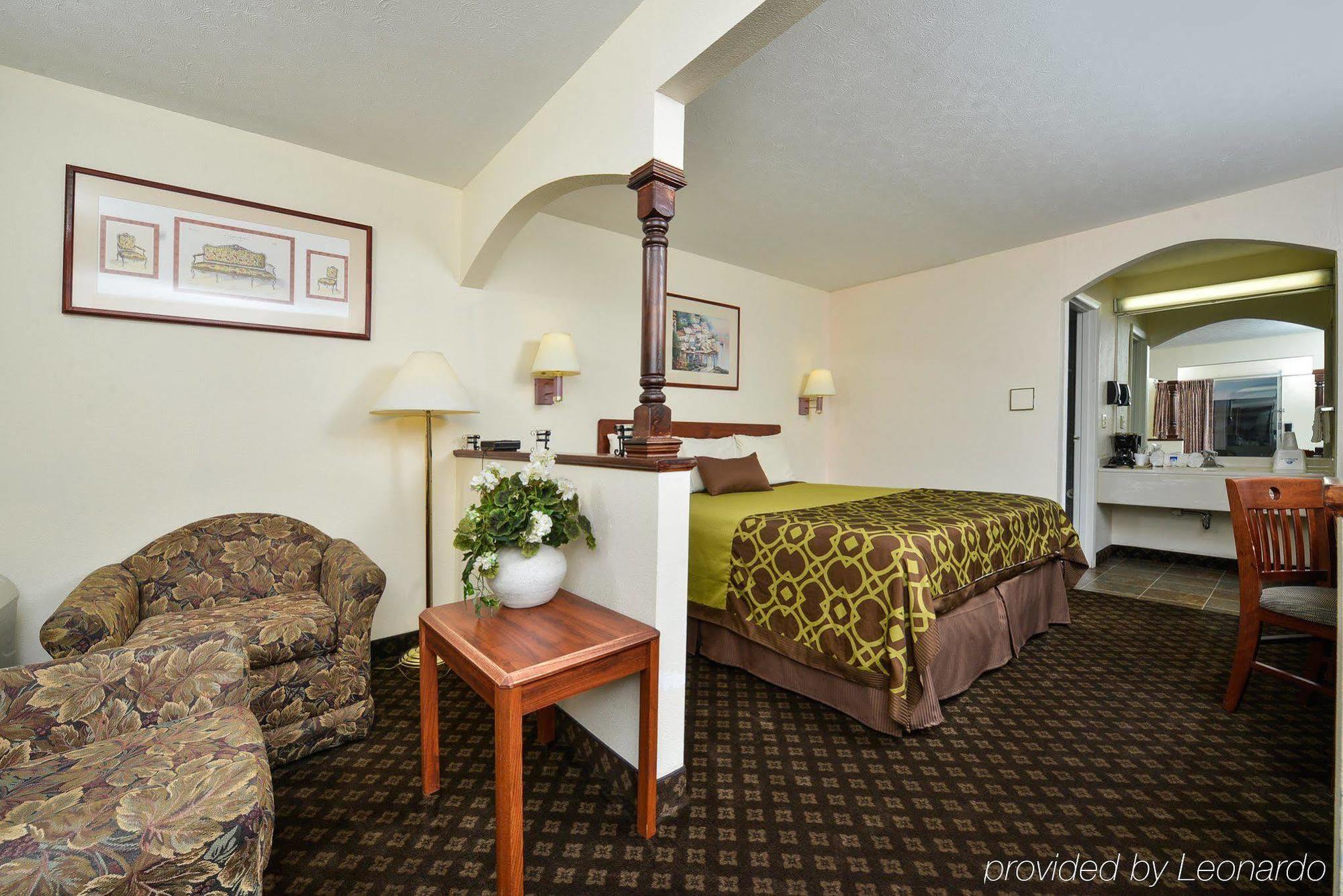 Americas Best Value Inn & Suites Williamstown Chambre photo