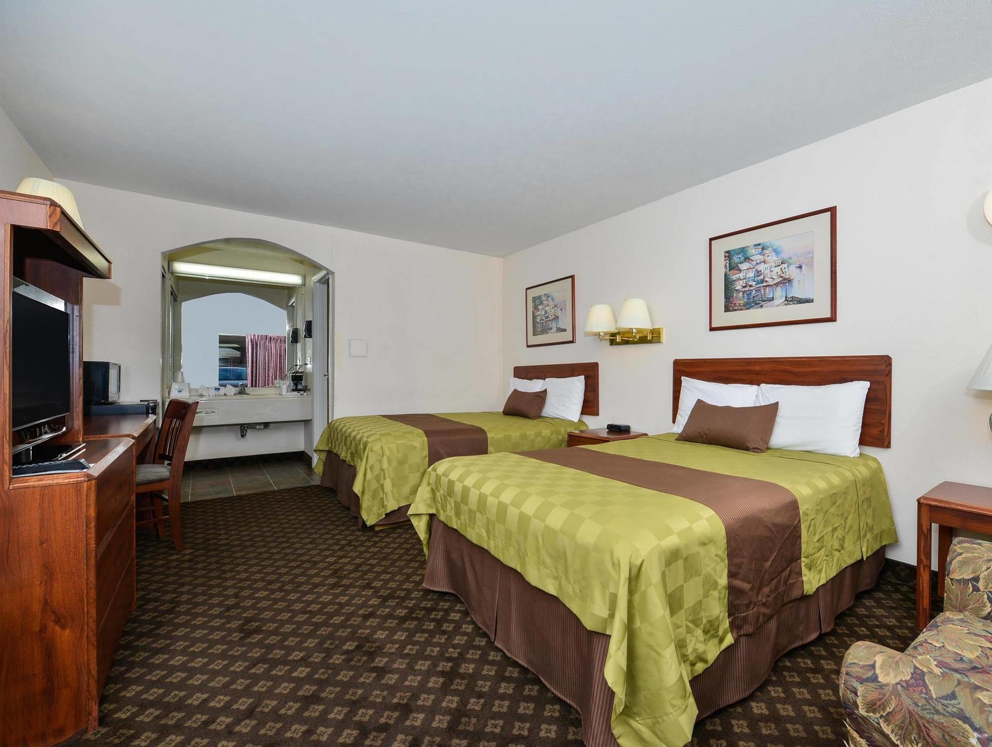 Americas Best Value Inn & Suites Williamstown Extérieur photo